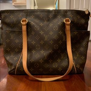 Louis Vuitton Casa Piano purse and matching wallet